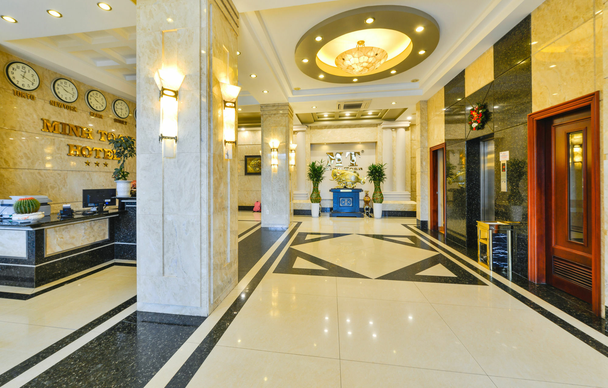 Minh Toan Athena Hotel Da Nang Exterior photo